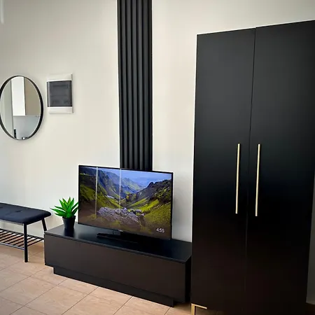 Breezy Sea View Apartment *